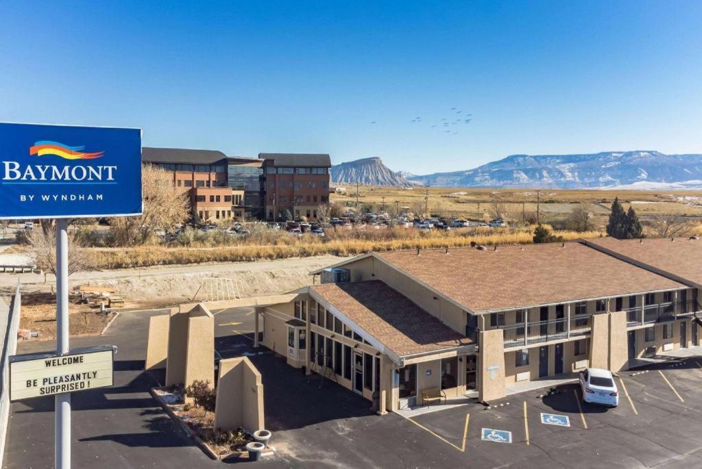 Baymont By Wyndham Grand Junction Motel Bagian luar foto