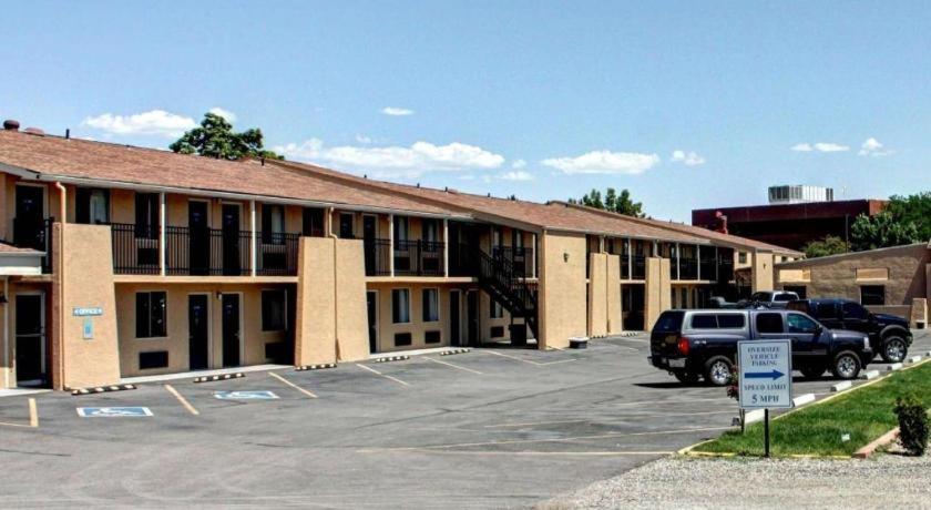 Baymont By Wyndham Grand Junction Motel Bagian luar foto
