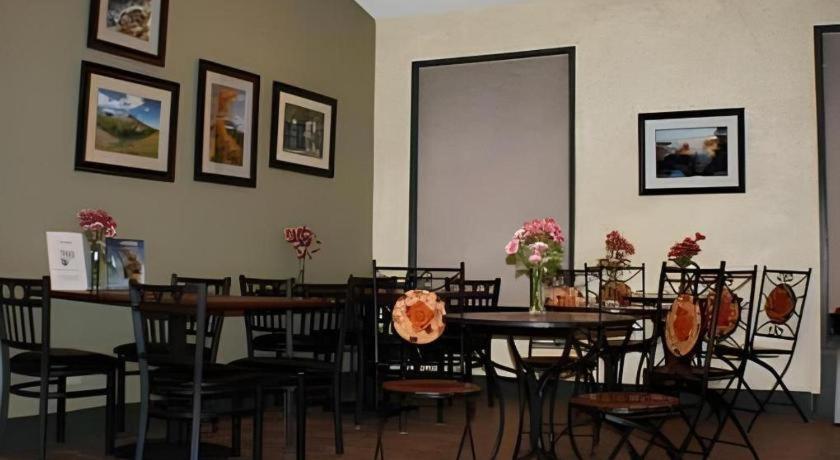 Baymont By Wyndham Grand Junction Motel Bagian luar foto